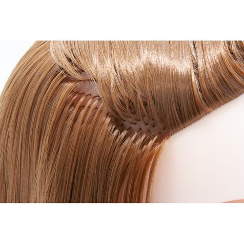 Tête de coiffure professionnelle Buki France Studio