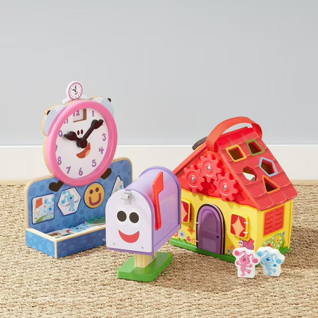 Melissa & Doug Blue's Clues & You! Wooden Take-Along House Shape Sorter Activity Play Set (8 Pieces)