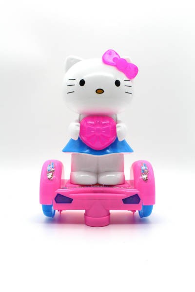 Hello Kitty sur Gyropode – Jouet Lumineux et Musical dès 3 Ans