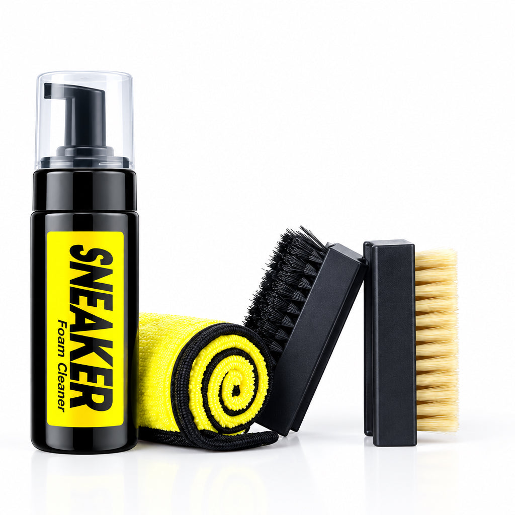 Kit de Nettoyage Baskets – Spray, 2 Brosses et Microfibre