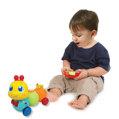 Chenille R/C à Ondulations (IR) – Télécommande Pomme, Sons & Mélodies