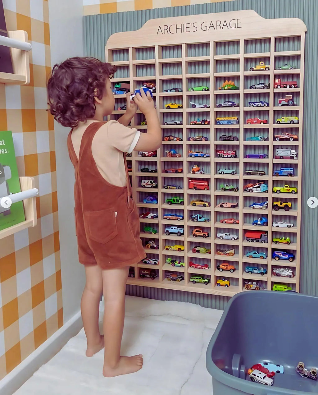 Étagère Voiture Personnalisée – Le Rangement Idéal pour Petites Voitures 1:64