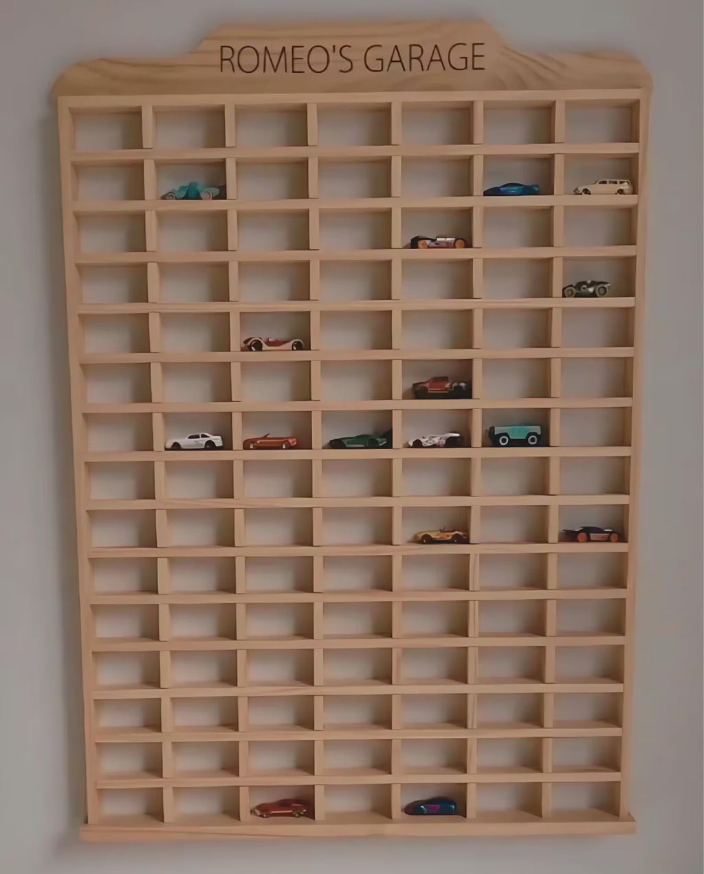 Étagère Voiture Personnalisée – Le Rangement Idéal pour Petites Voitures 1:64